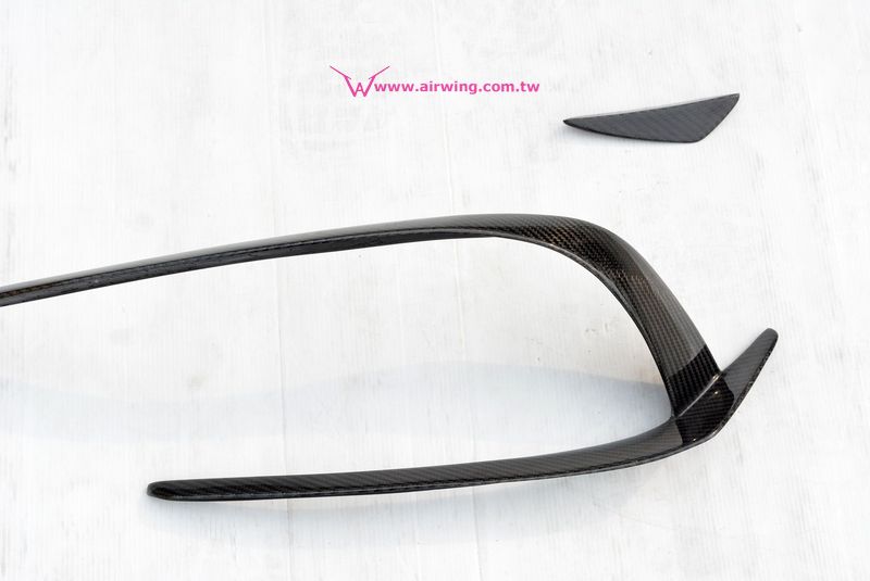 Benz W176 Aero Pack carbon Front Bumper Canard 03